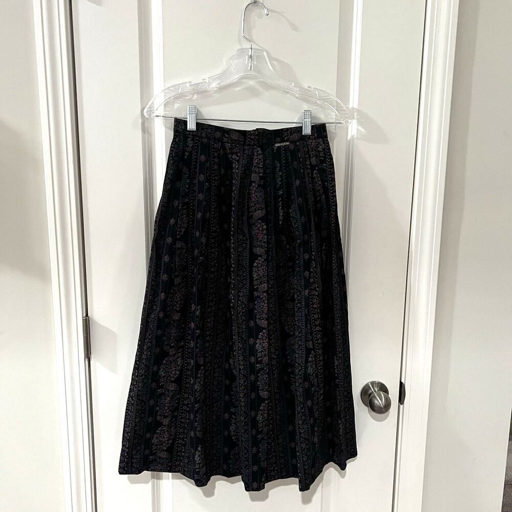 Geiger Tyrol  Midi Skirt Sz 36 pleated sz 6